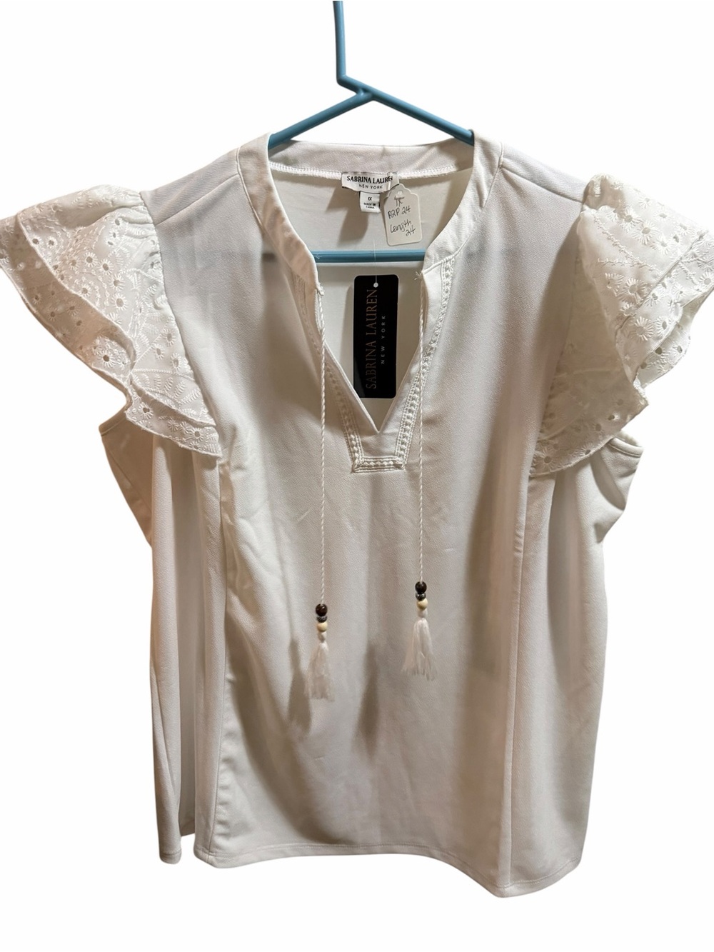 Sabrina Lauren White Eyelet Flutter Sleeve Top size 1X nwt